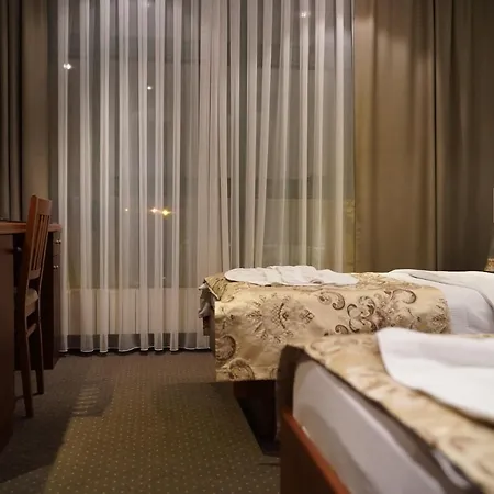 Tadz Hotel 4*